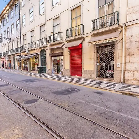 Guestready - Groovy Fanqueiros *